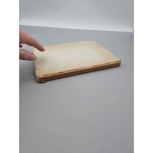 Little Scouts in Action by Roland Coe  lst Edition 1944, Scouting Cartoons - Picture 3 of 10